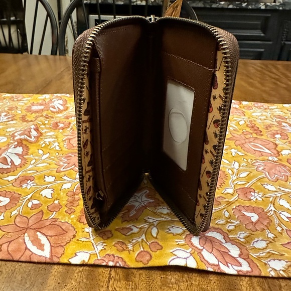 LOUNGEFLY Indiana Jones Raiders of the Lost Ark Zip Around Wallet - Picture 7 of 13